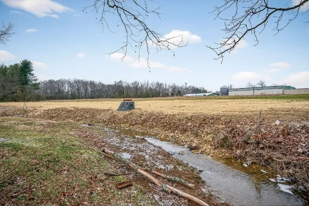 407 Whaley Street Smithville TN 37166