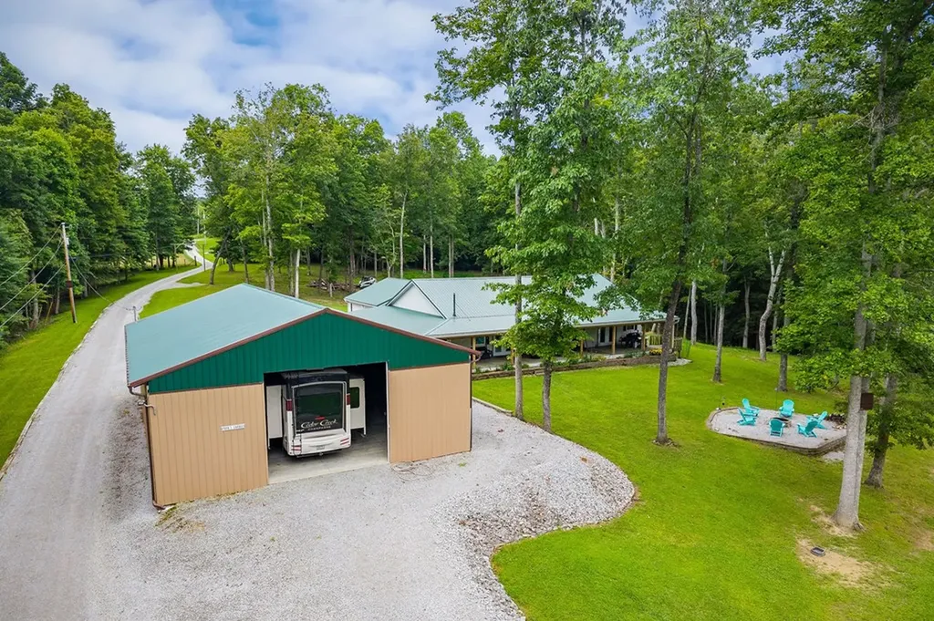 113 Allen Way Crossville TN 38572