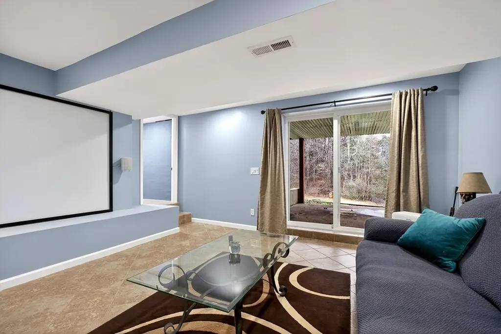 5036 Village Road Cookeville TN 38506