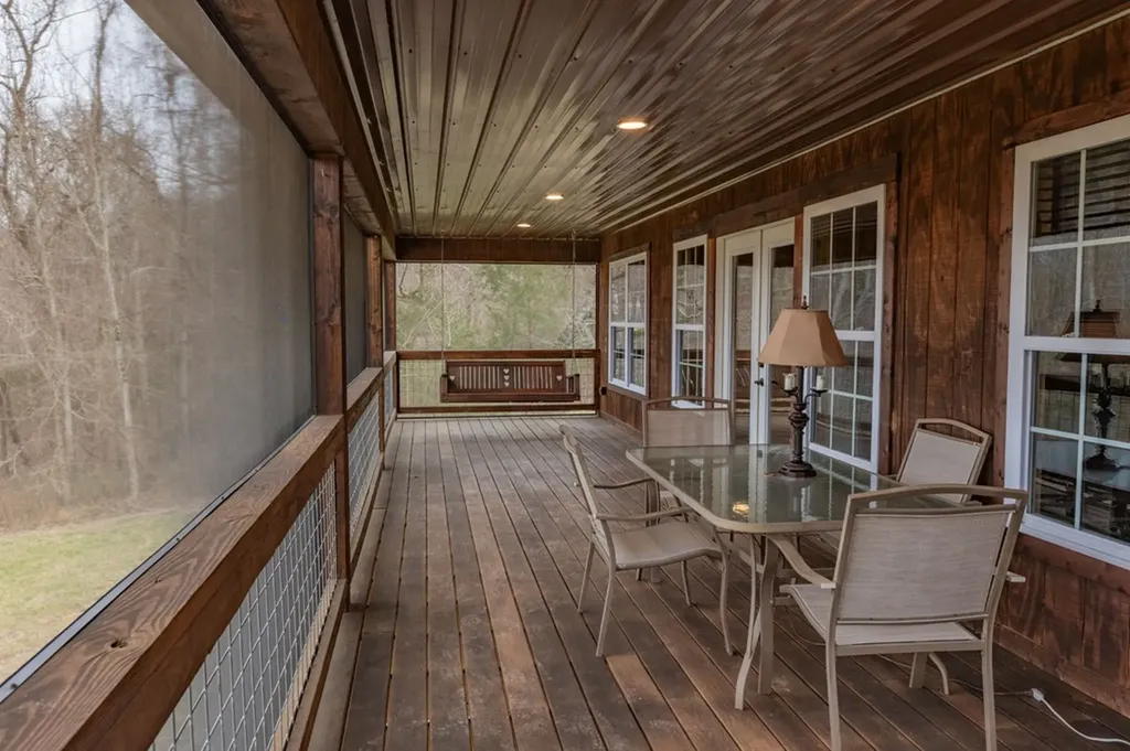 303 Walnut Grove Lane Mcminnville TN 37110