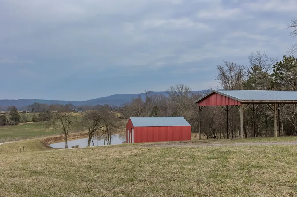 303 Walnut Grove Lane Mcminnville TN 37110