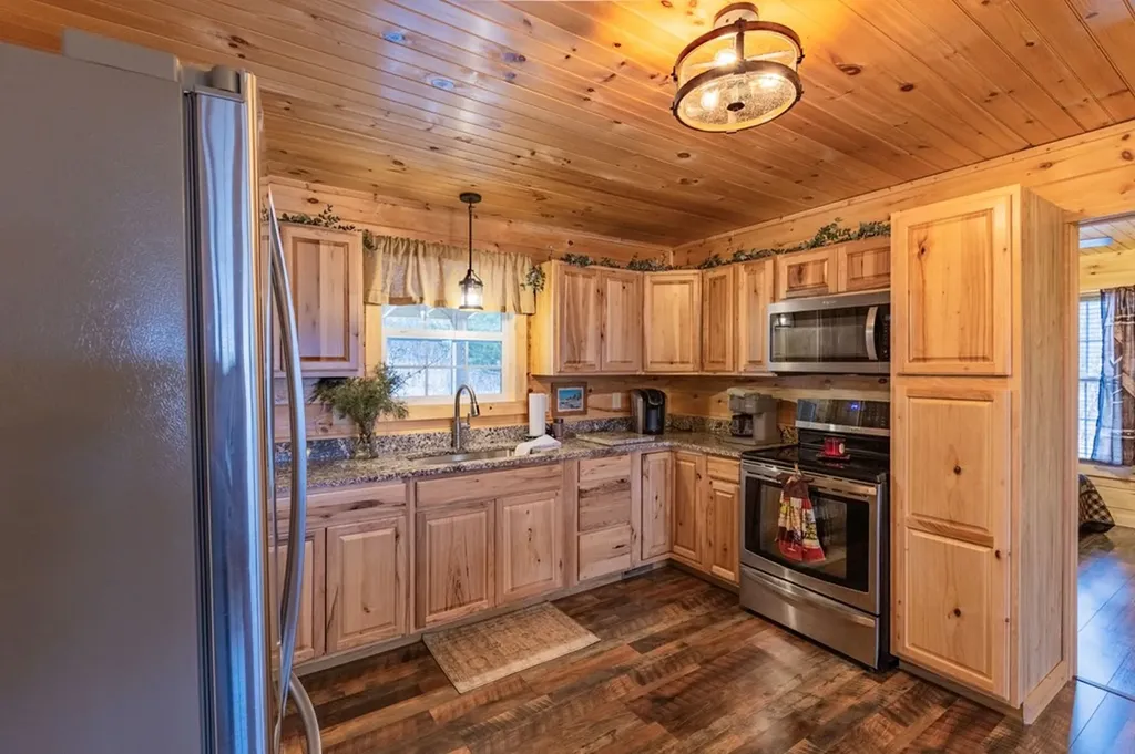 303 Walnut Grove Lane Mcminnville TN 37110