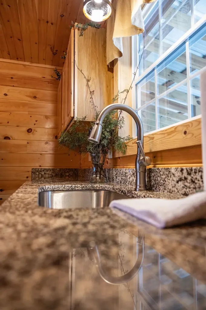 303 Walnut Grove Lane Mcminnville TN 37110