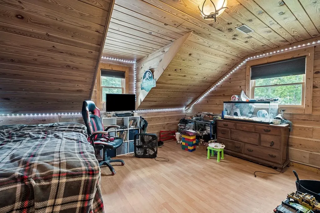 137 Allen Way Crossville TN 38572