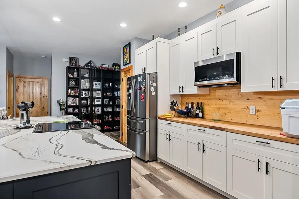 137 Allen Way Crossville TN 38572