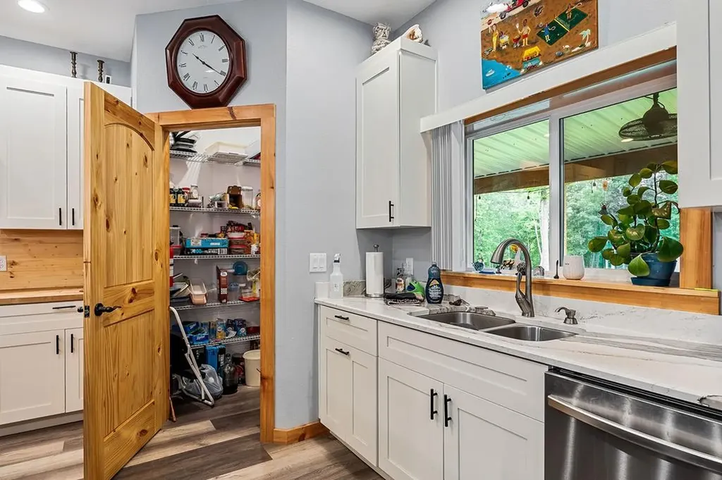 137 Allen Way Crossville TN 38572