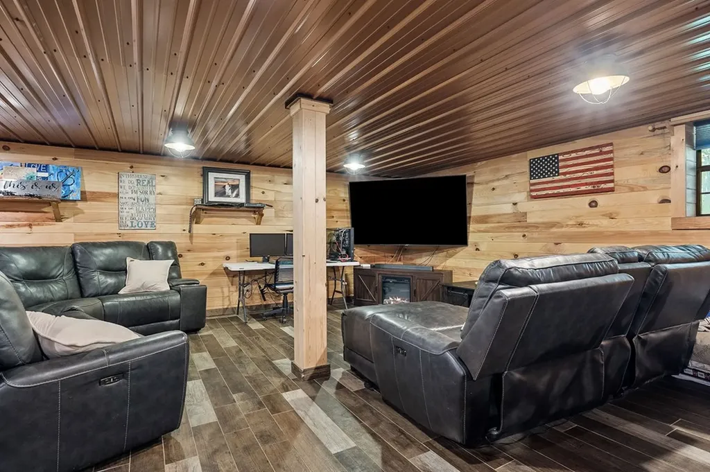 137 Allen Way Crossville TN 38572