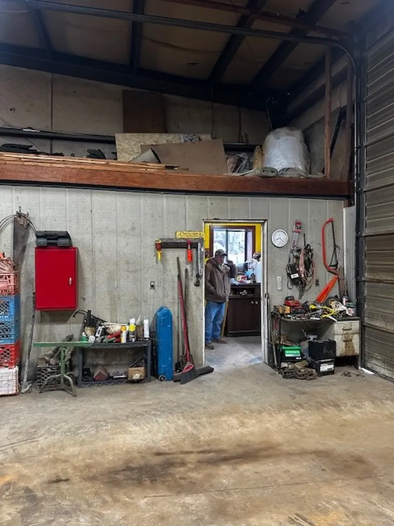 5404 S Grundy Quarles Highway Bloomington Springs TN 38545