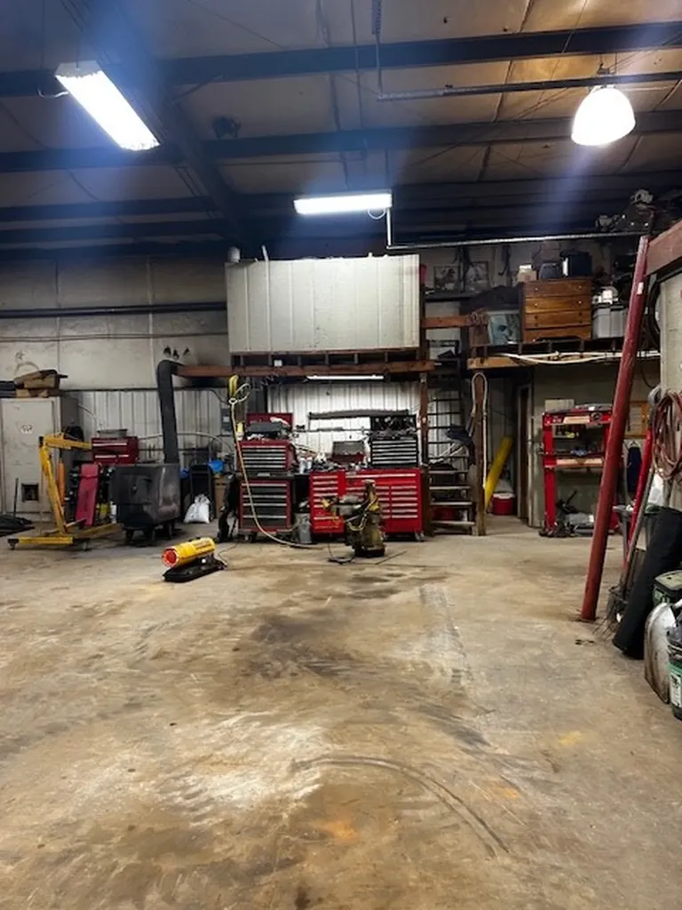 5404 S Grundy Quarles Highway Bloomington Springs TN 38545
