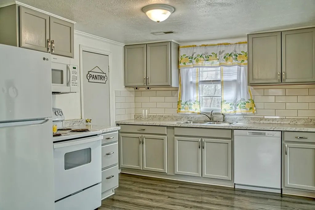 15100 Dodson Branch Highway Cookeville TN 38501