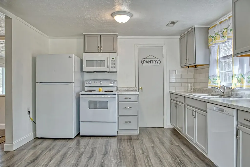 15100 Dodson Branch Highway Cookeville TN 38501