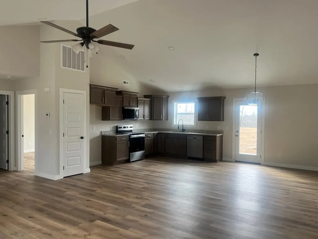 1788 Burgess School Road Cookeville TN 38506