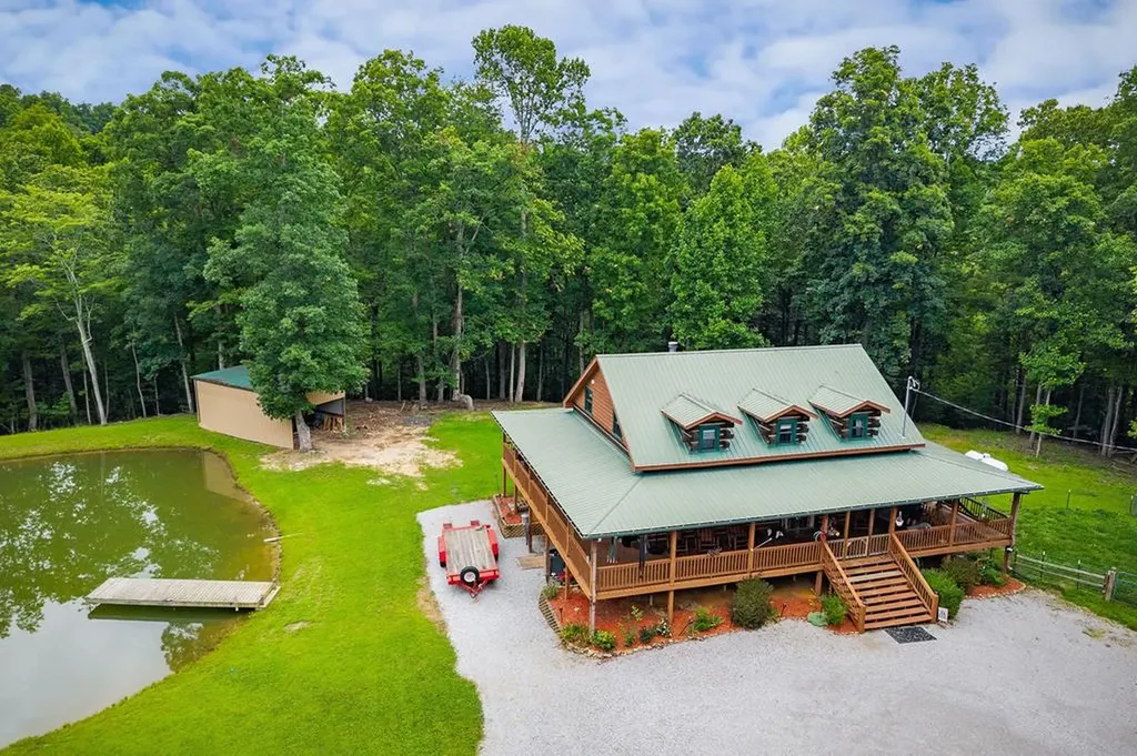 113 Allen Way Crossville TN 38572