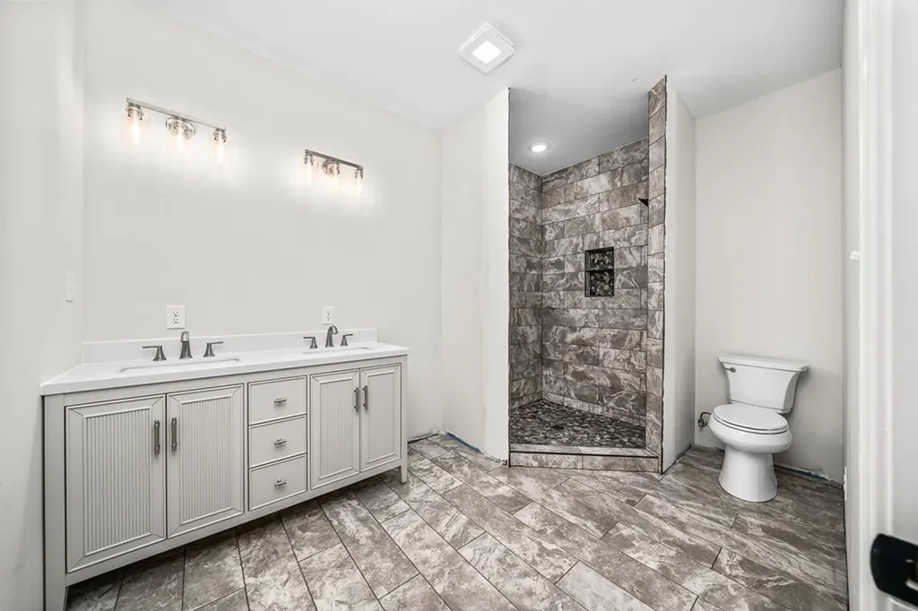 122 Canter Lane Jamestown TN 38556