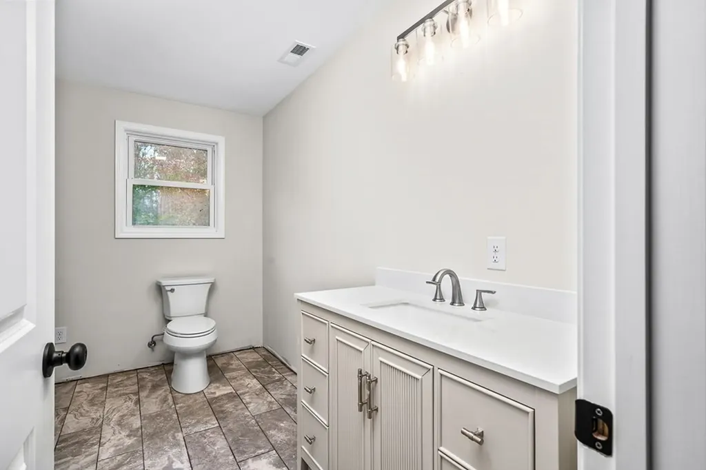 122 Canter Lane Jamestown TN 38556