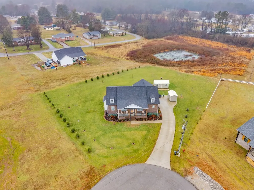 203 Daylily Drive Sparta TN 38583