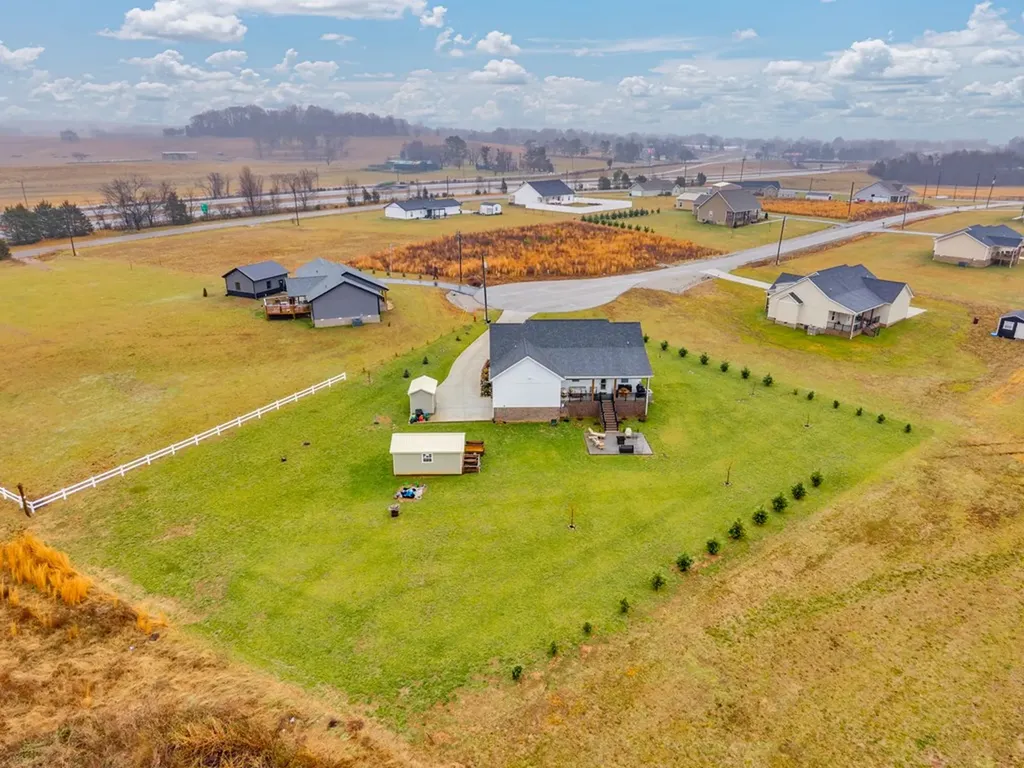 203 Daylily Drive Sparta TN 38583