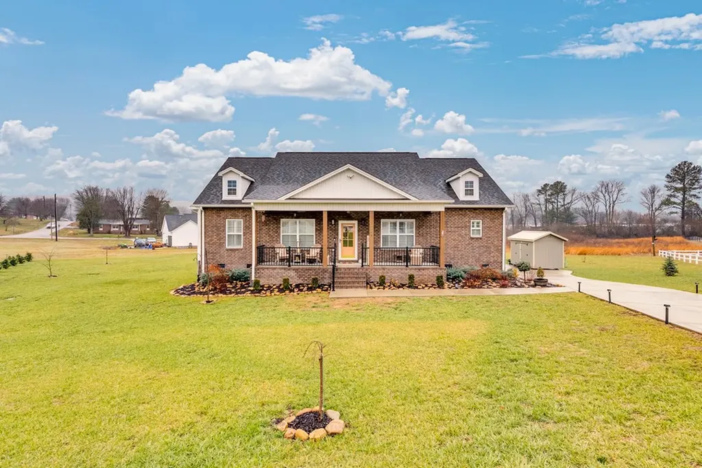 203 Daylily Drive Sparta TN 38583