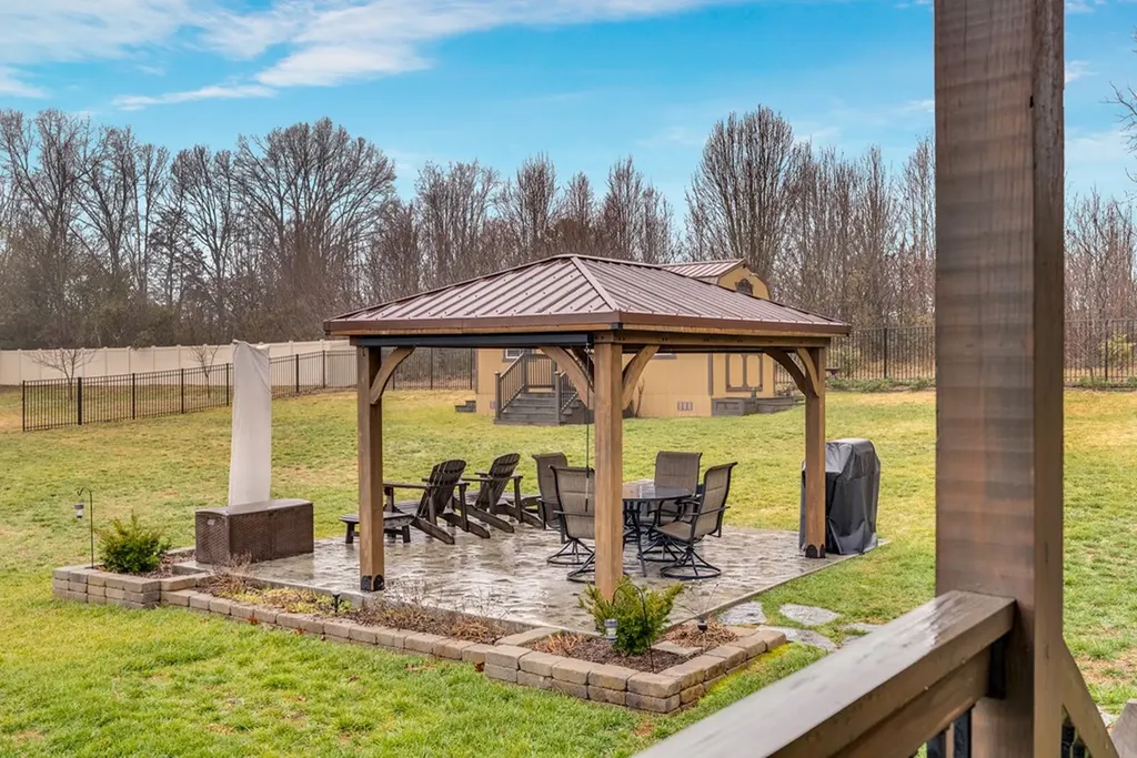 281 Barnes Road Cookeville TN 38506