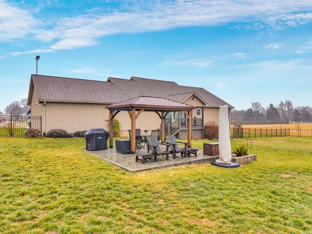 281 Barnes Road Cookeville TN 38506