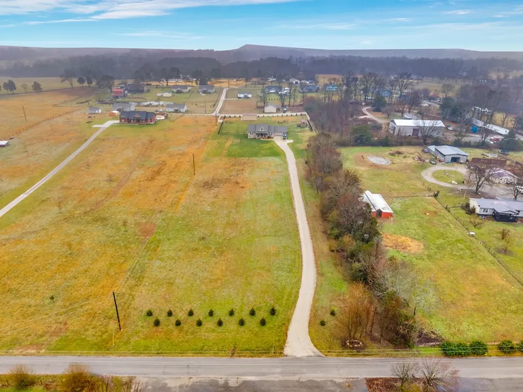 281 Barnes Road Cookeville TN 38506