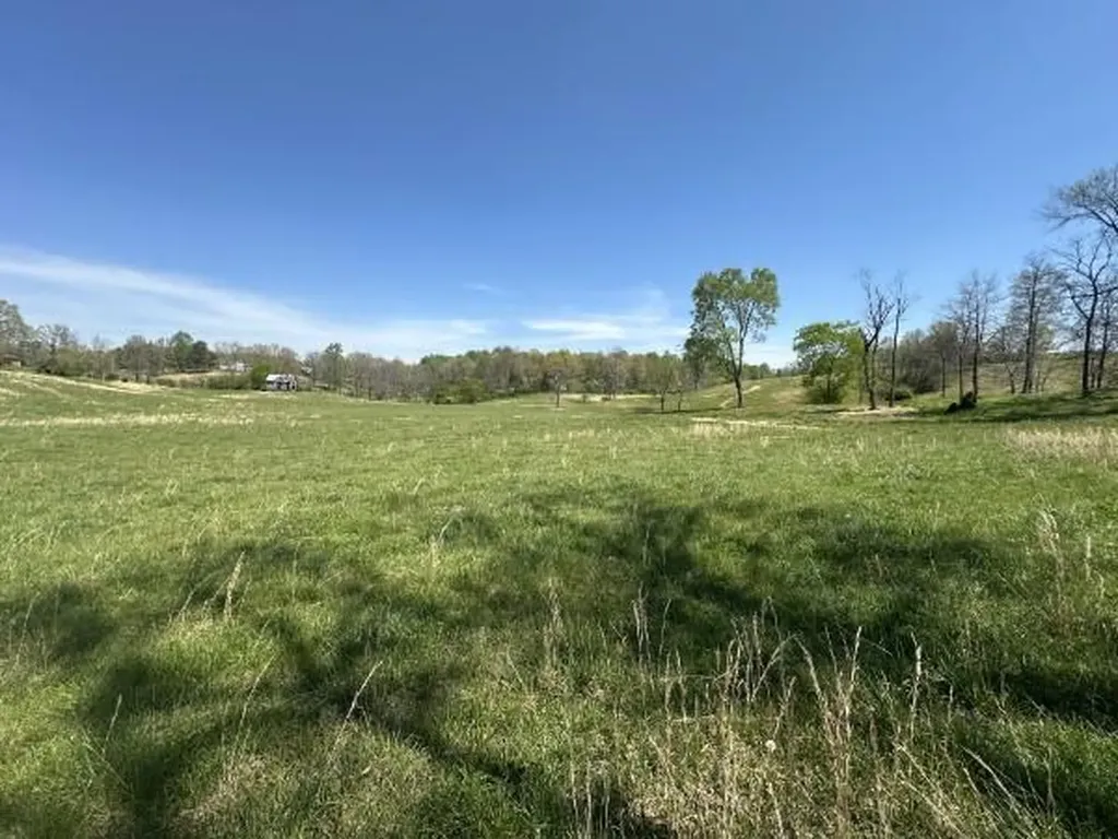 515 Jericho Road Quebeck TN 38579