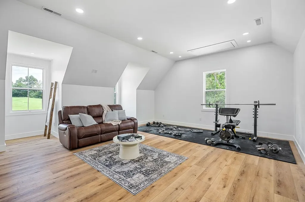 250 Dyer Ridge Road Baxter TN 38544