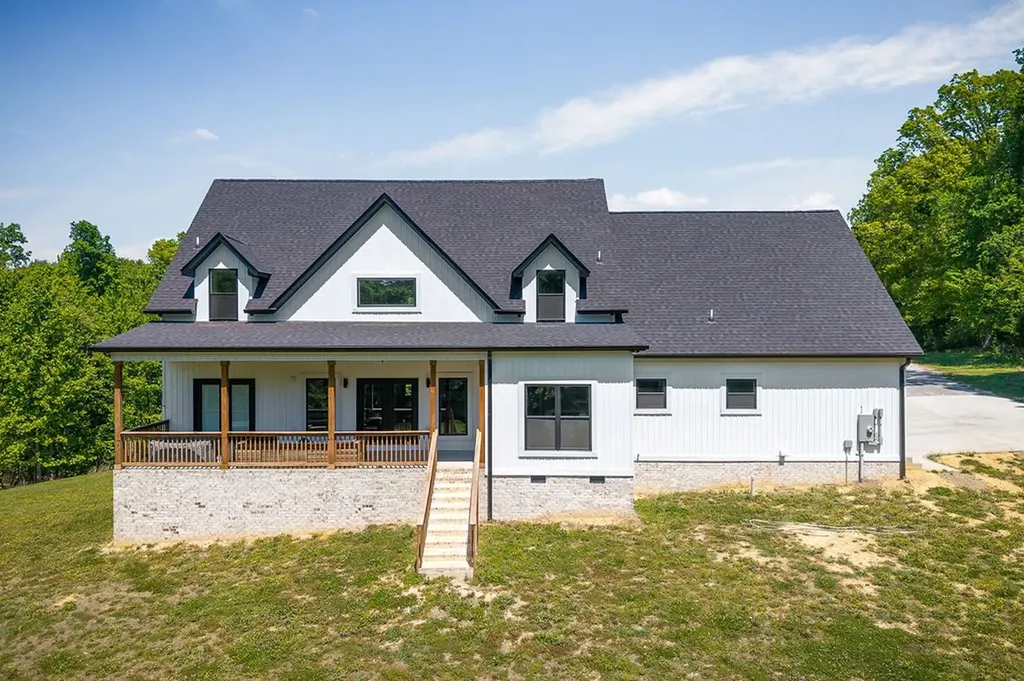 250 Dyer Ridge Road Baxter TN 38544