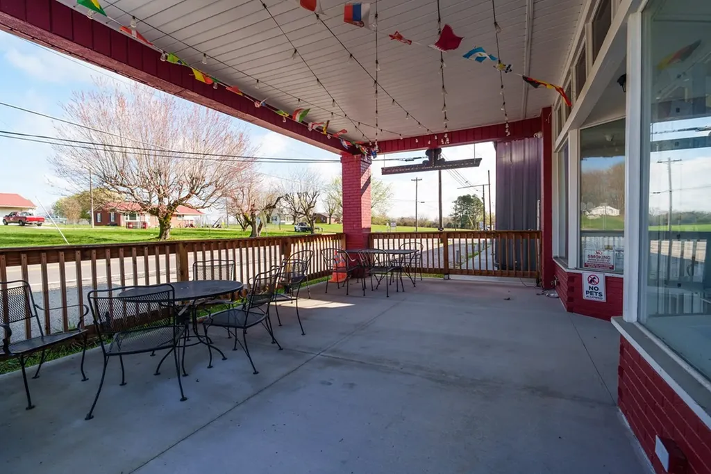4628 W Broad Street Cookeville TN 38501