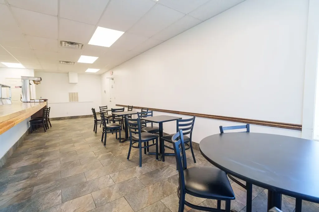 4628 W Broad Street Cookeville TN 38501