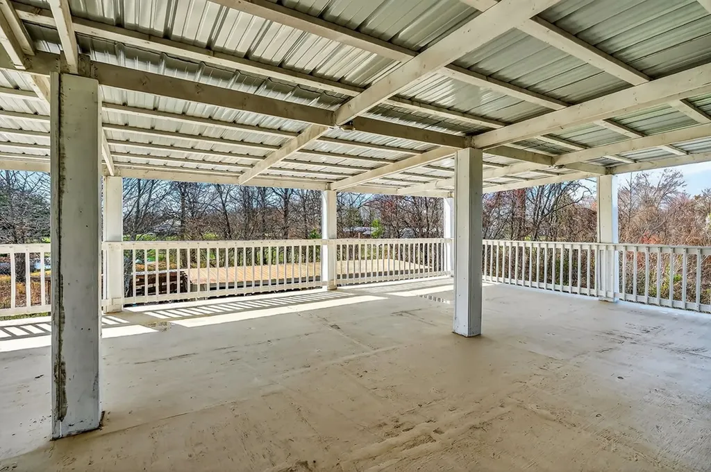 1400 E 1410 College Street Spencer TN 38585