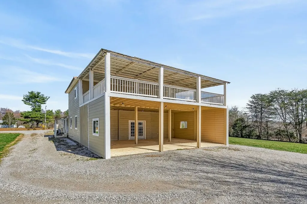 1400 E 1410 College Street Spencer TN 38585
