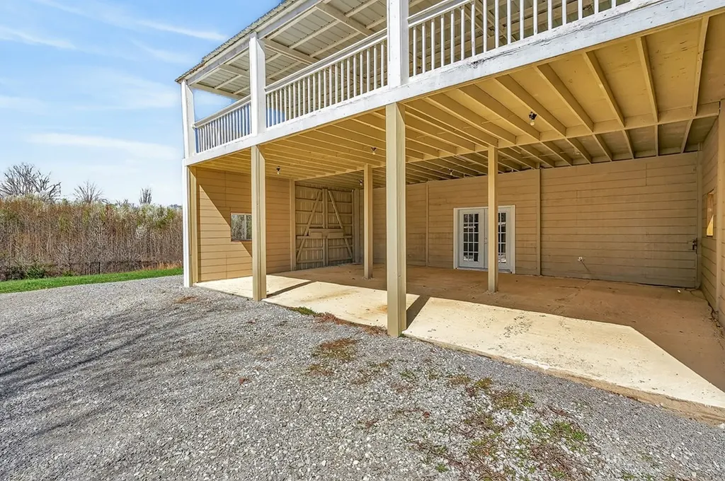 1400 E 1410 College Street Spencer TN 38585