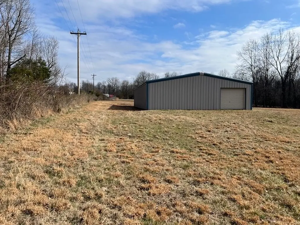 2344 Turkeytown Road Hilham TN 38568