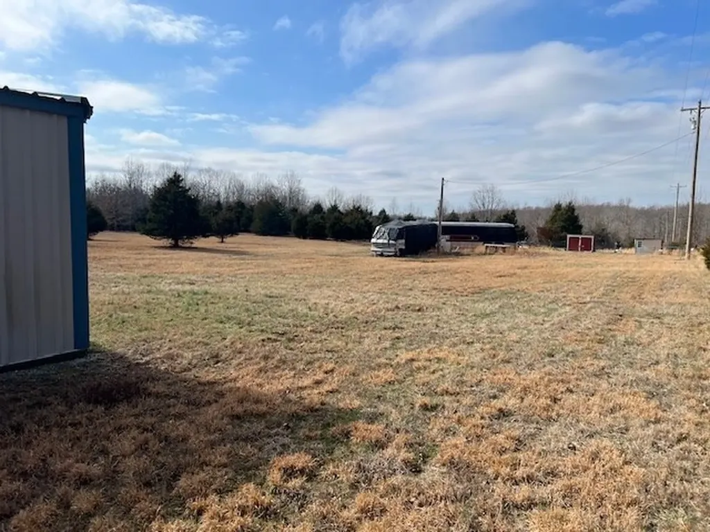 2344 Turkeytown Road Hilham TN 38568