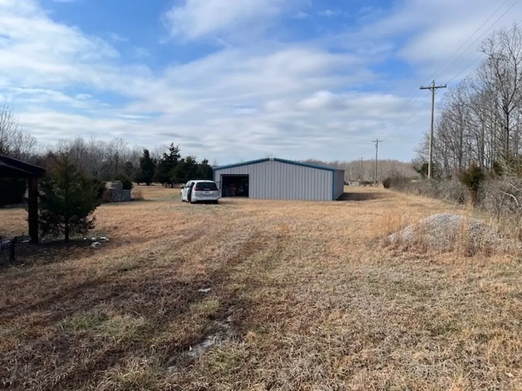 2344 Turkeytown Road Hilham TN 38568