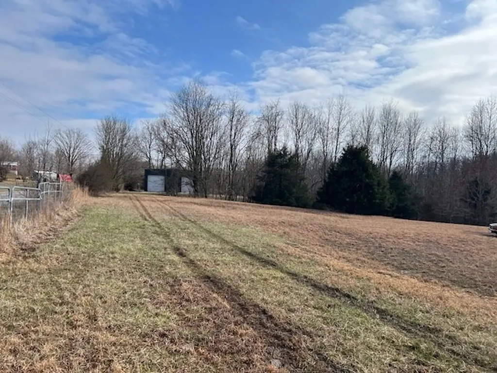 2344 Turkeytown Road Hilham TN 38568