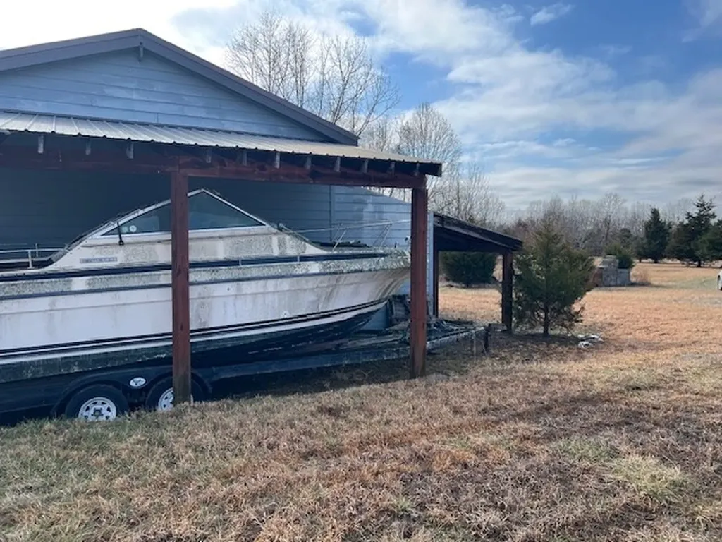2344 Turkeytown Road Hilham TN 38568