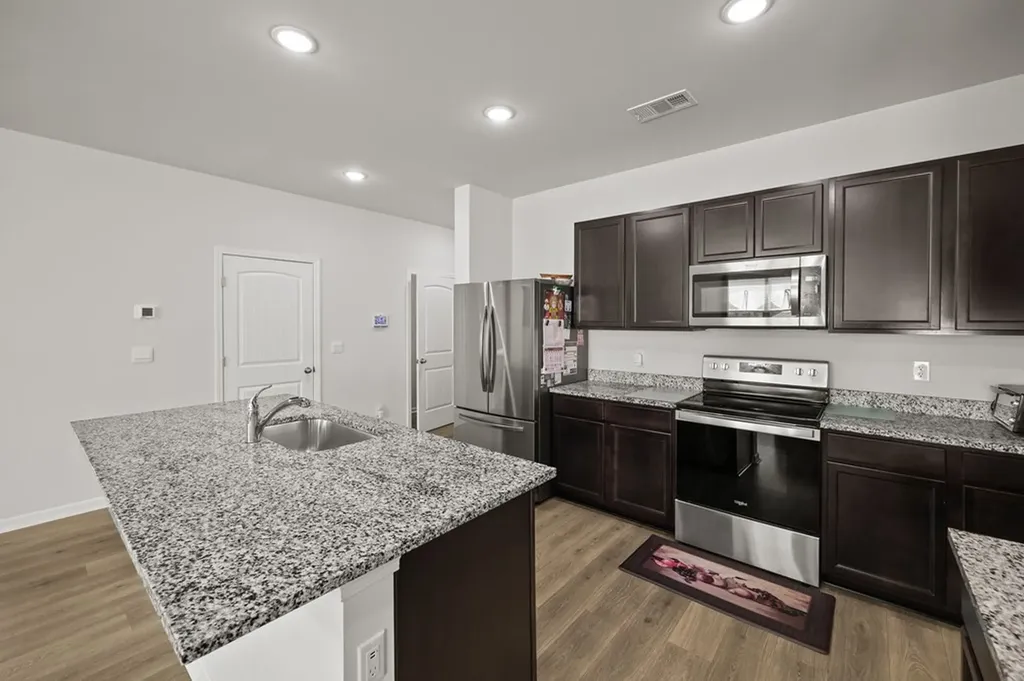 301 Oliver Way Baxter TN 38544