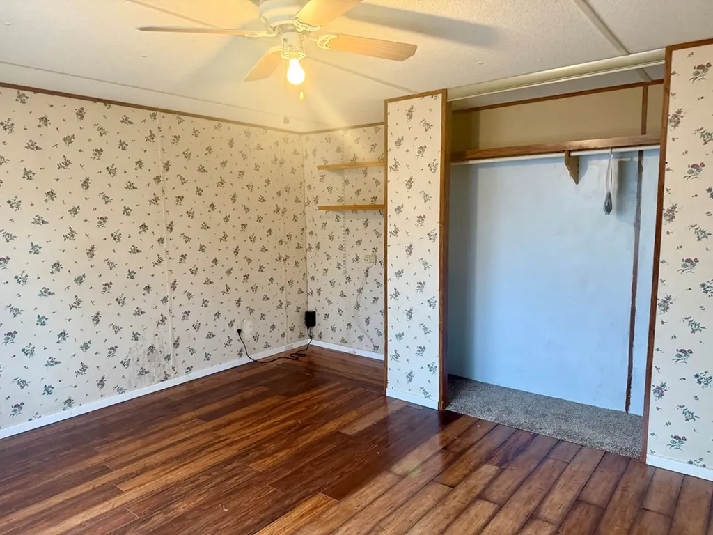 2191 Seven Knobs Road Gainesboro TN 38562-5527