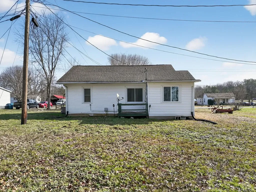 1360 Dunavin Drive Baxter TN 38544