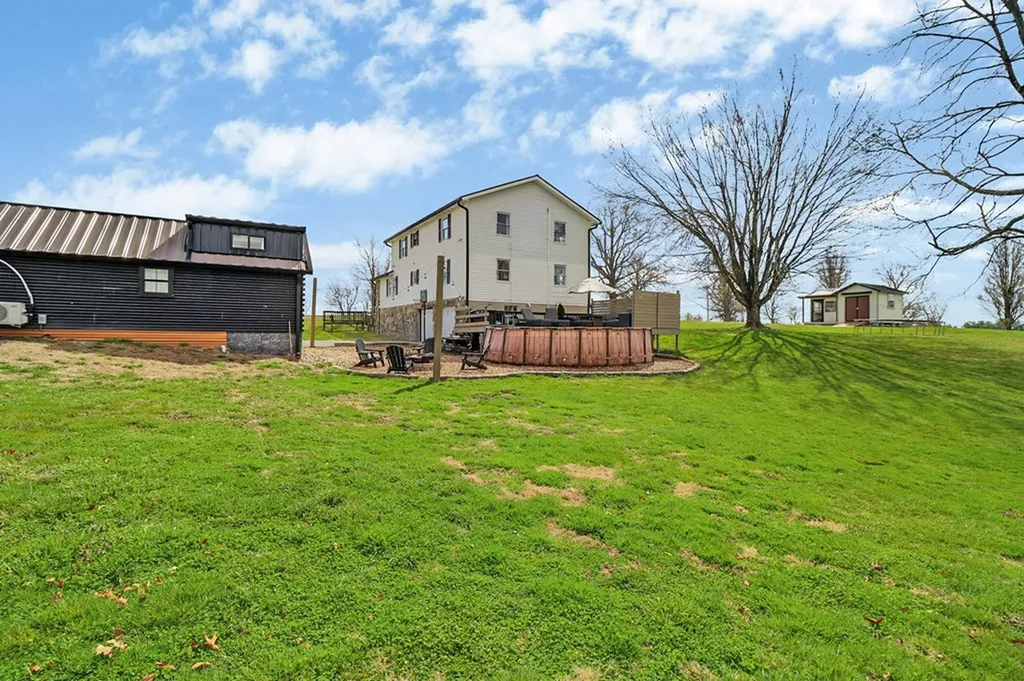 7616 Plateau Road Crossville TN 38571