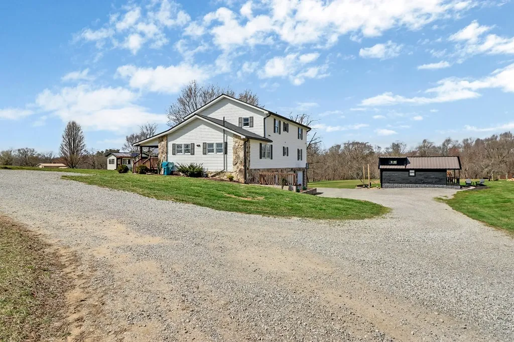 7616 Plateau Road Crossville TN 38571