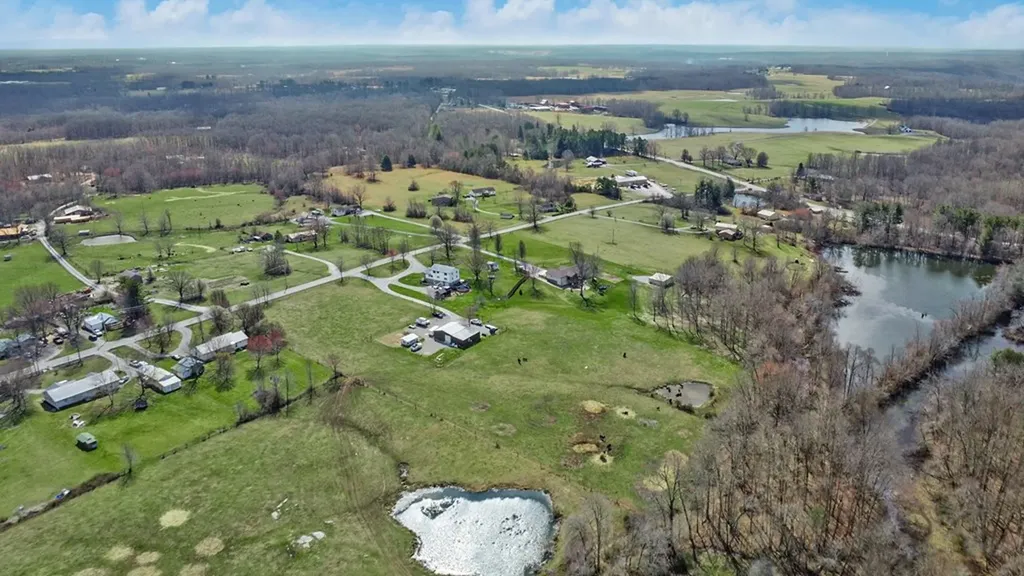 7616 Plateau Road Crossville TN 38571