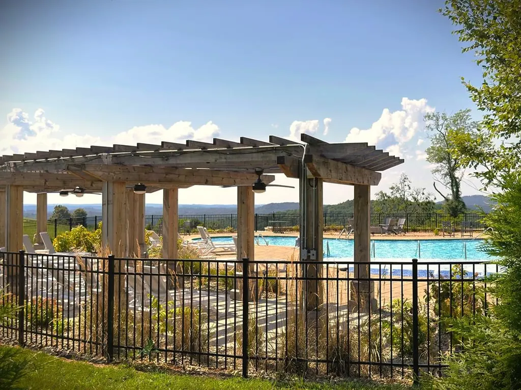 50D Crappie Lane Hilham TN 38568
