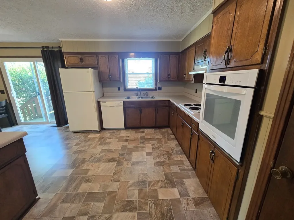 741 Greenland Avenue Cookeville TN 38501