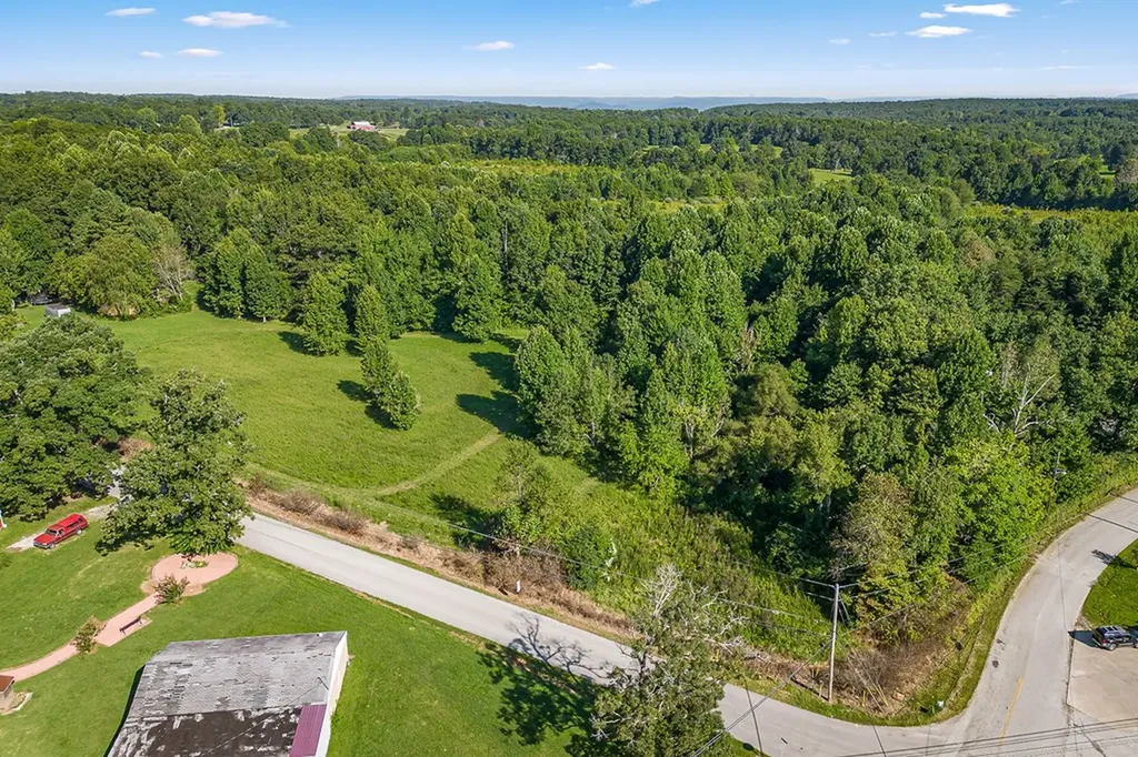 5445 Coal Bank Road Sparta TN 38583
