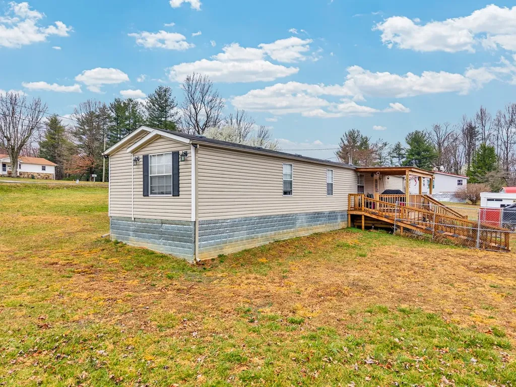 480 Moonlight Trail Sparta TN 38583