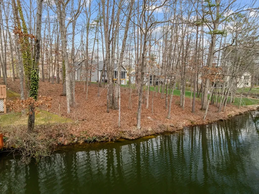15 Andover Lane Crossville TN 38558