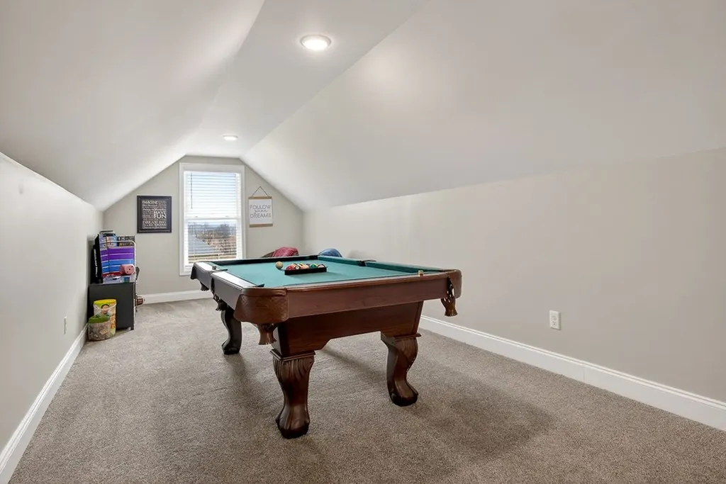 683 Blue Water Drive Cookeville TN 38506